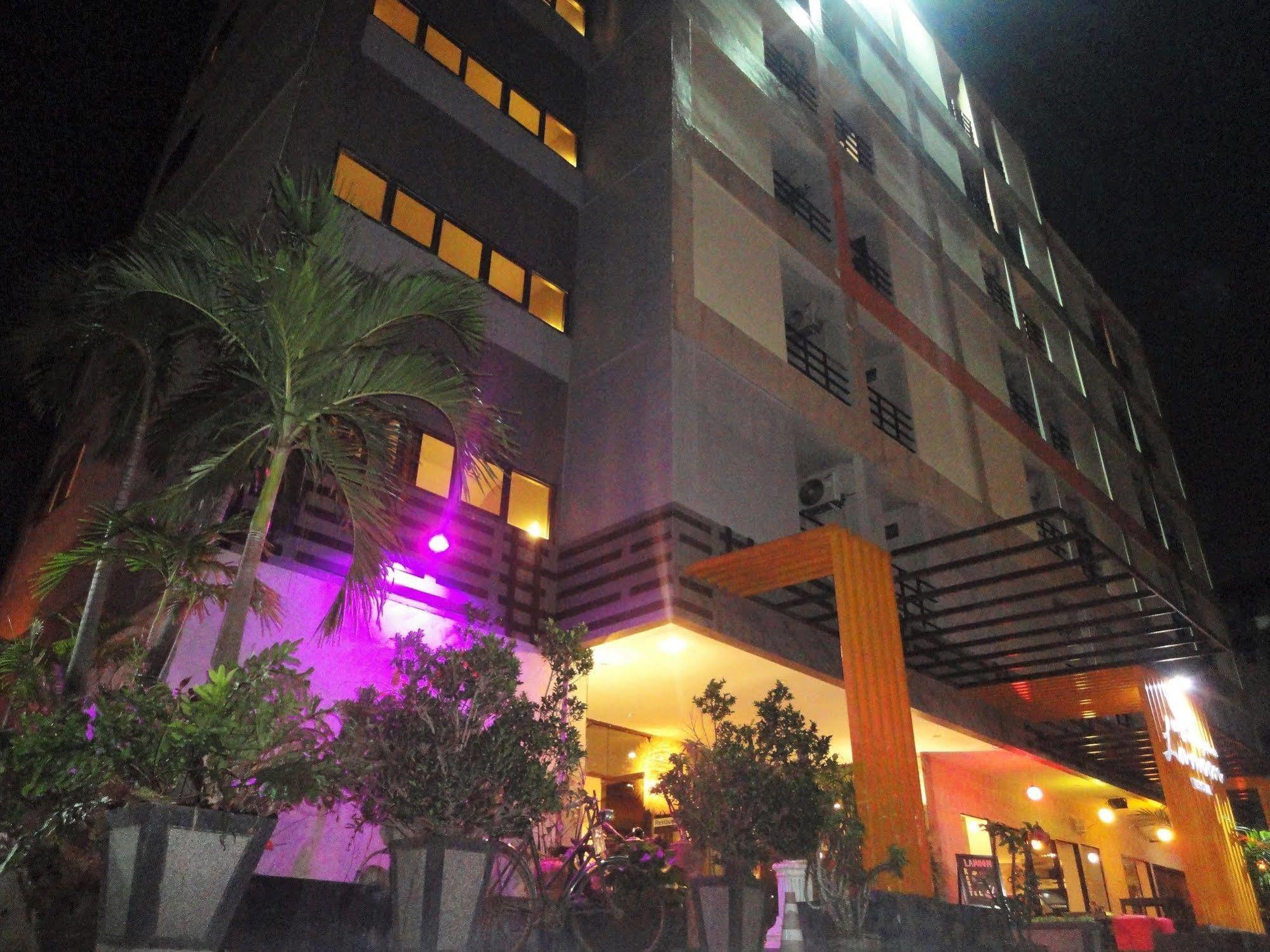 La Moon At Phuket - Sha Extra Plus Esterno foto